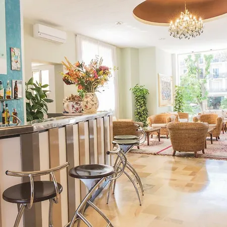 Hotel Astoria 3*