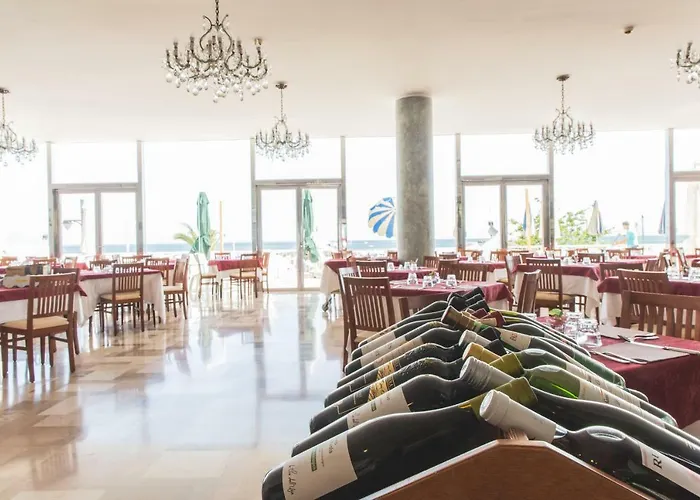 Astoria Otel Cattolica