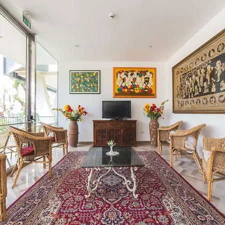 Hotel Astoria 3*