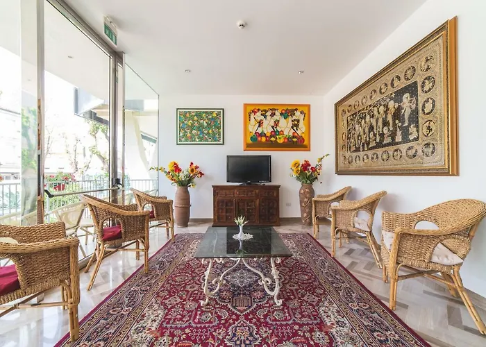 Ξενοδοχείο Astoria 3*