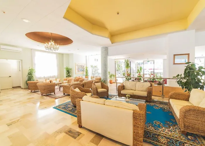 Astoria Κατόλικα